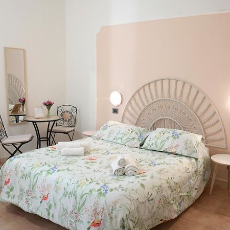 A Casa Di Mario E Nene Bed & Breakfast Viareggio Exterior foto