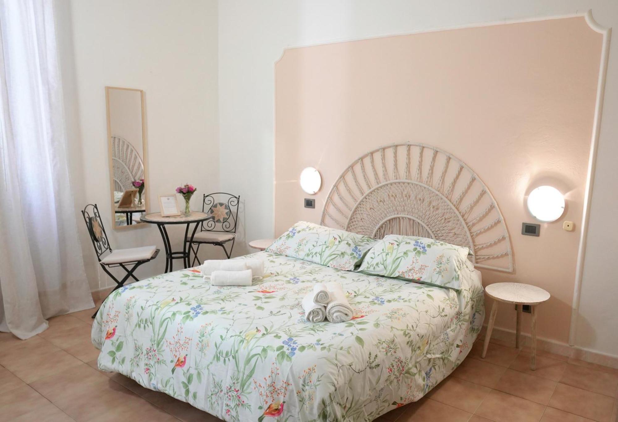 A Casa Di Mario E Nene Bed & Breakfast Viareggio Exterior foto
