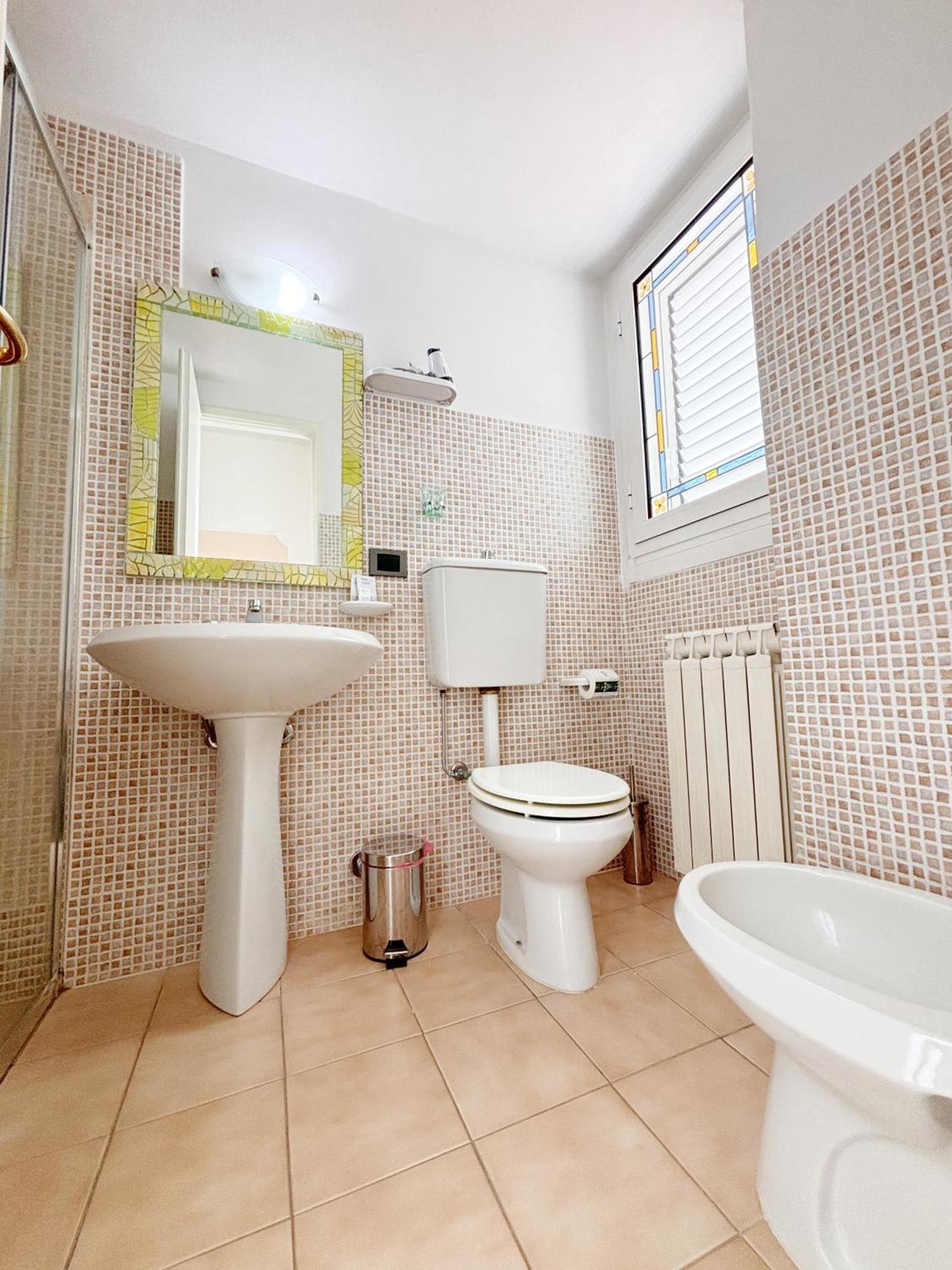 A Casa Di Mario E Nene Bed & Breakfast Viareggio Exterior foto