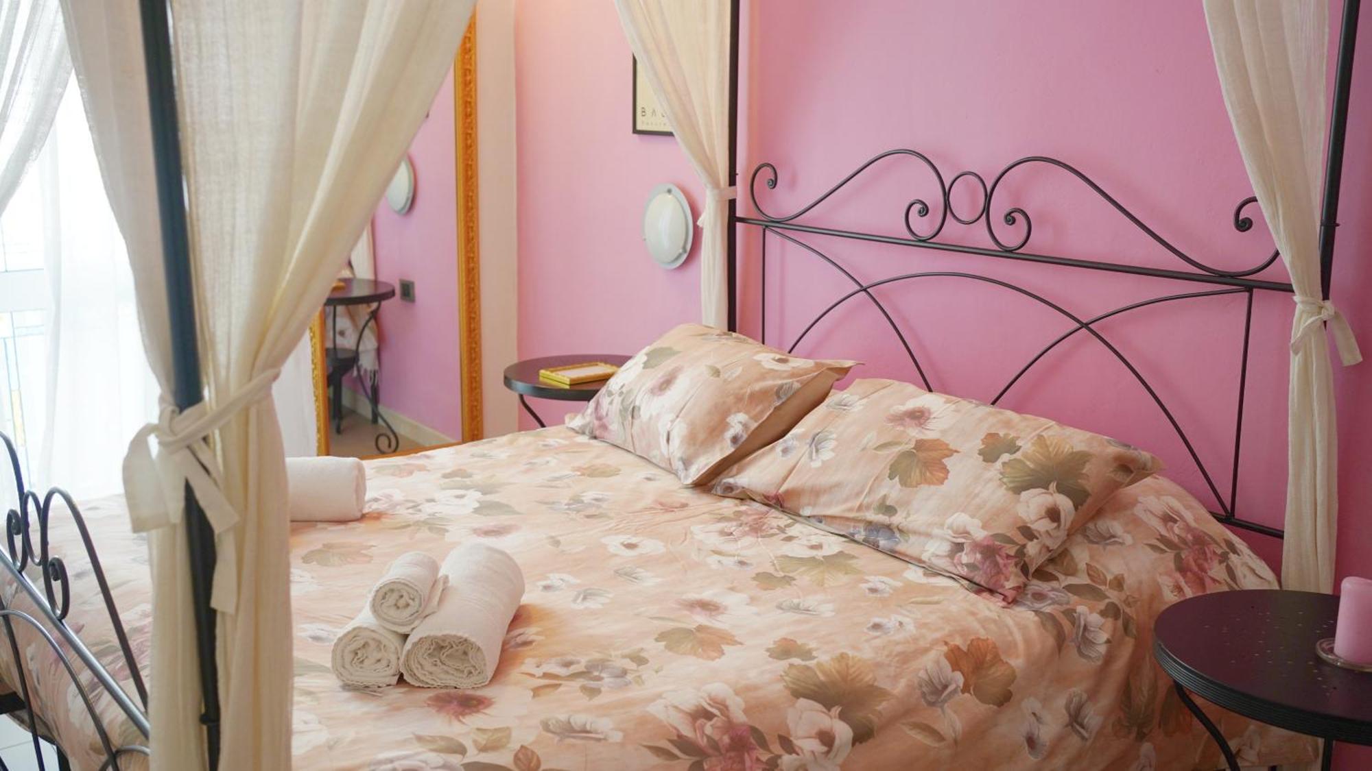 A Casa Di Mario E Nene Bed & Breakfast Viareggio Exterior foto